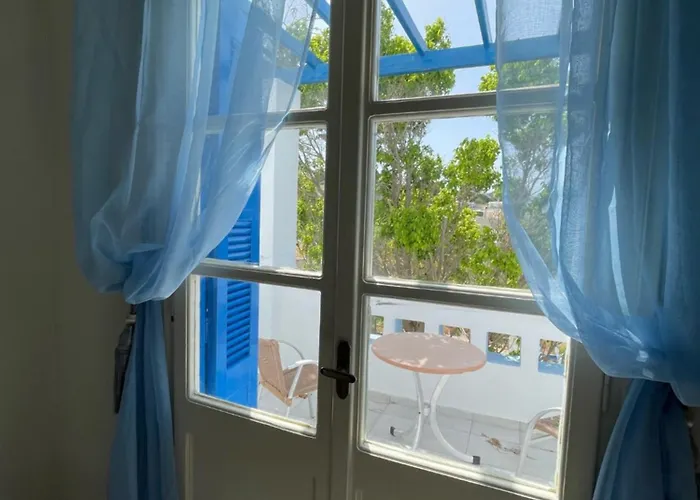 Boulafendis On Leros Alinda (Leros)