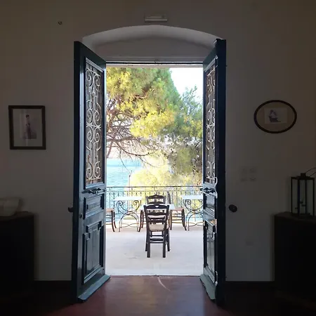 Hotel Boulafendis On Leros *